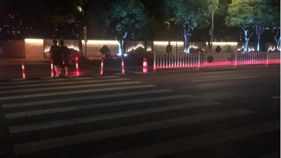 深圳豐上光電智能斑馬線預警系統又在一個城市落地啦！